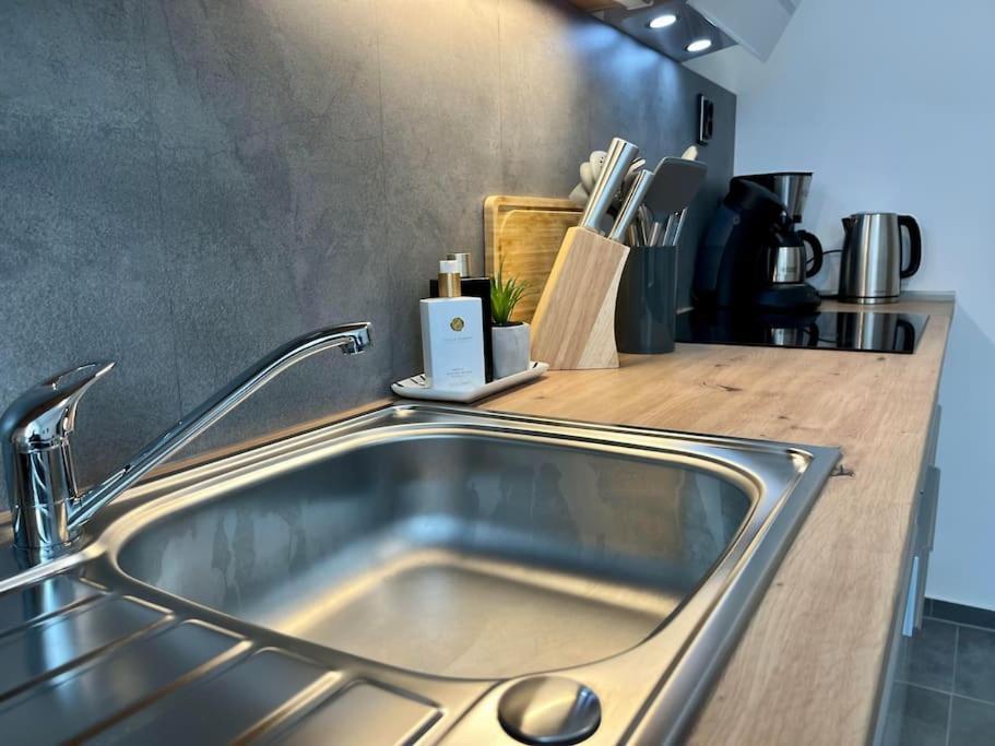 Apartment Moderne 2-zimmer Im Stadtzentrum - Fruehlingsaktion 2025!