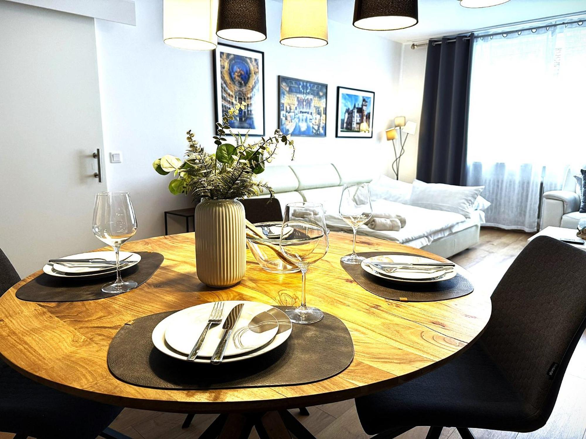 Moderne 2-zimmer Im Stadtzentrum - Fruehlingsaktion 2025! Apartment Bayreuth